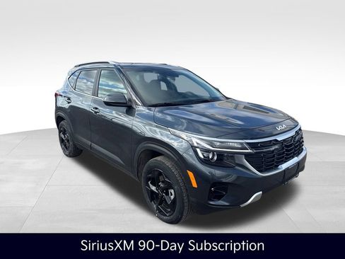 Certified 2026 Kia Seltos EX w/ EX Sunroof Package image 8