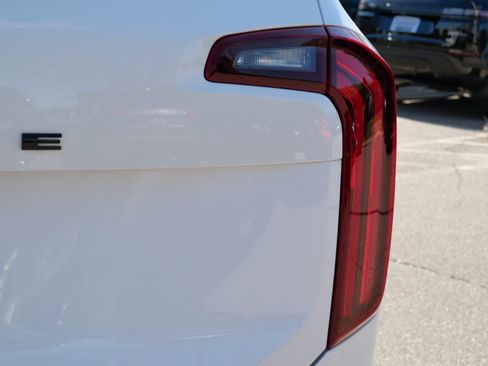 Used 2022 Kia Telluride SX w/ SX Prestige Package AWD/4WD image 11