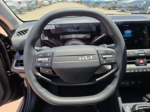 New 2026 Kia K4 FWD image 28