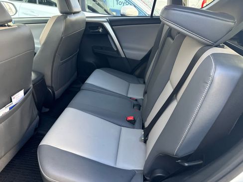 Used 2015 Toyota RAV4 Limited image 6