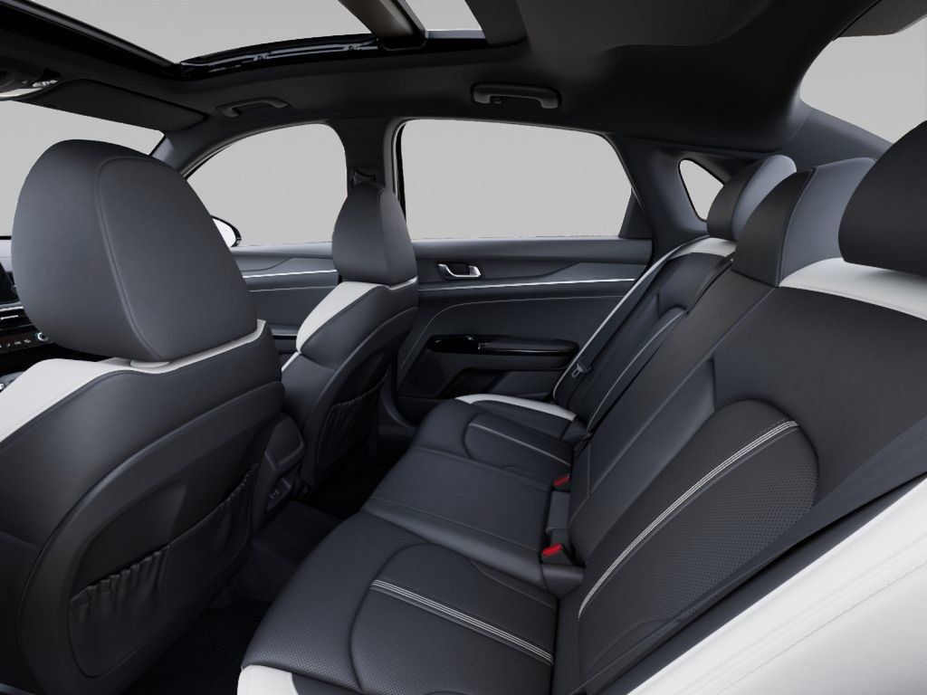 New 2026 Kia K5 GT-Line w/ GT-Line Premium Package FWD image 18
