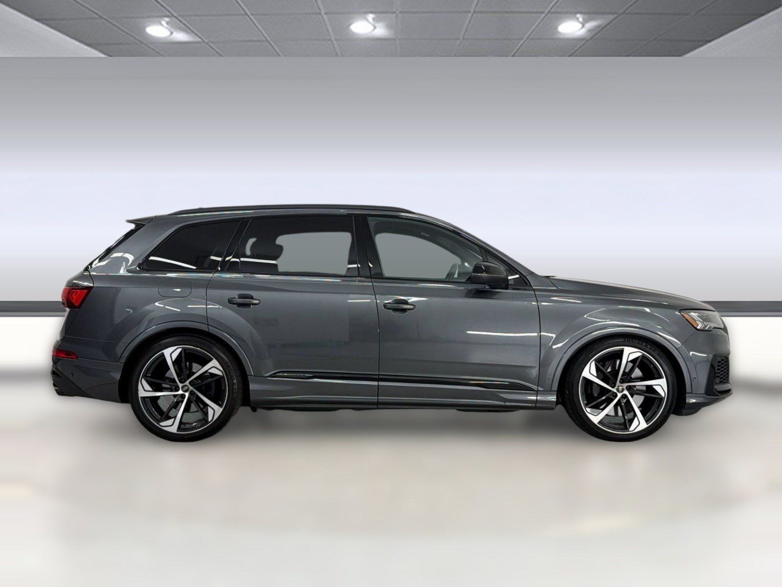 Used 2024 Audi SQ7 Prestige AWD/4WD image 8