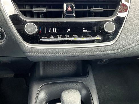 Used 2023 Toyota Corolla SE FWD image 16