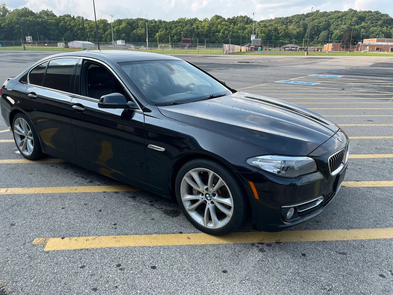 Used 2014 BMW 535i xDrive Sedan AWD/4WD image 3