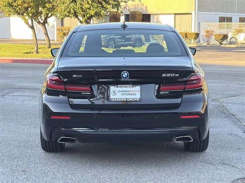 Used 2023 BMW 530e xDrive image 5