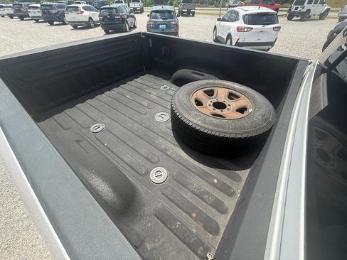 Used 2017 RAM 3500 Big Horn w/ Night Special Edition AWD/4WD image 9
