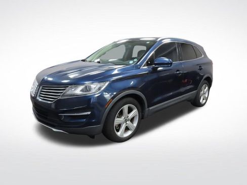 Used 2017 Lincoln MKC Premiere FWD image 1