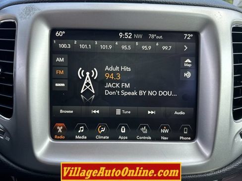 Used 2018 Jeep Compass Latitude w/ Popular Equipment Group AWD/4WD image 15