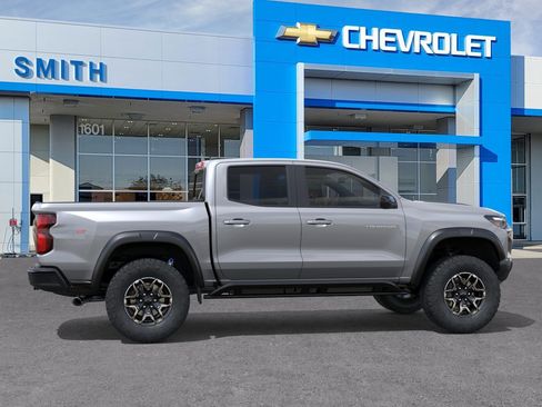 New 2026 Chevrolet Colorado ZR2 w/ Technology Package AWD/4WD image 5