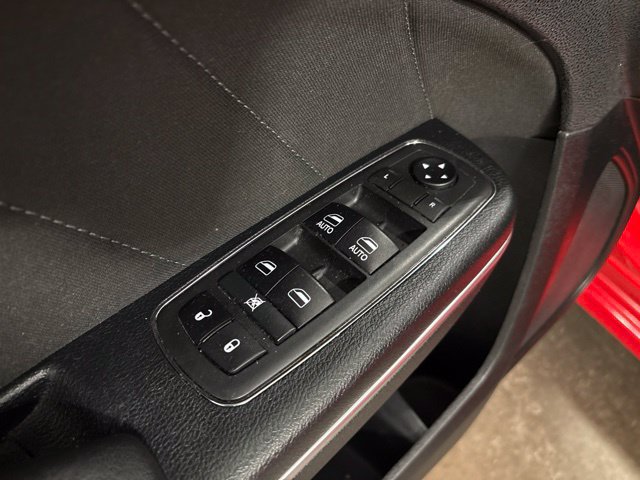 Used 2018 Dodge Charger R/T RWD image 14