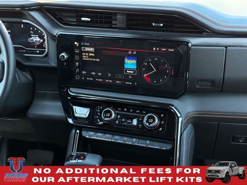 Used 2024 GMC Sierra 1500 AT4 w/ Technology Package AWD/4WD image 35