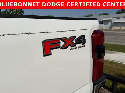 Used 2025 Ford F350 Lariat w/ Chrome Package AWD/4WD image 17