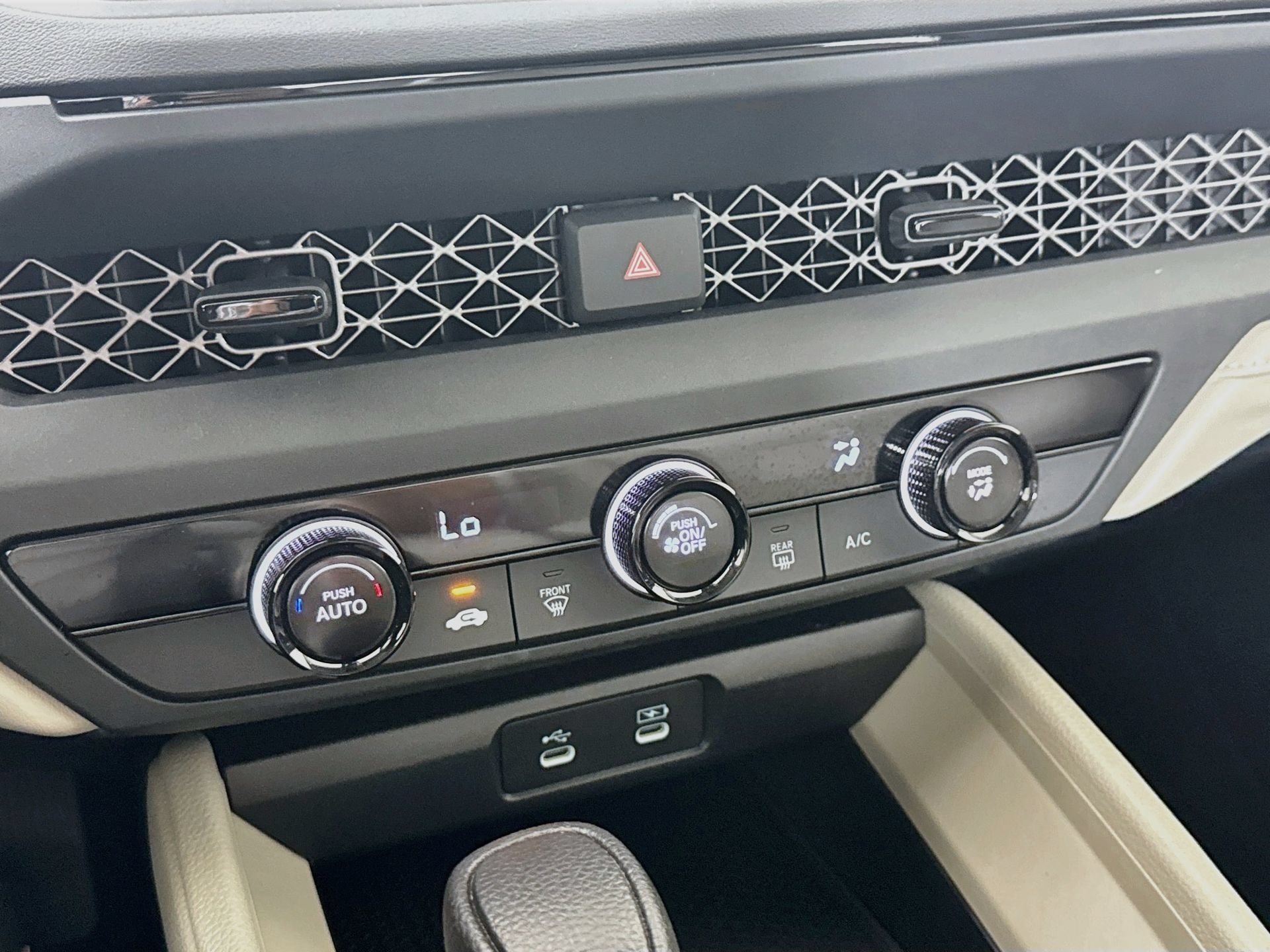 Used 2025 Honda Accord LX image 15
