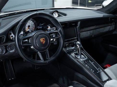 Used 2016 Porsche 911 GT3 RS RWD image 55