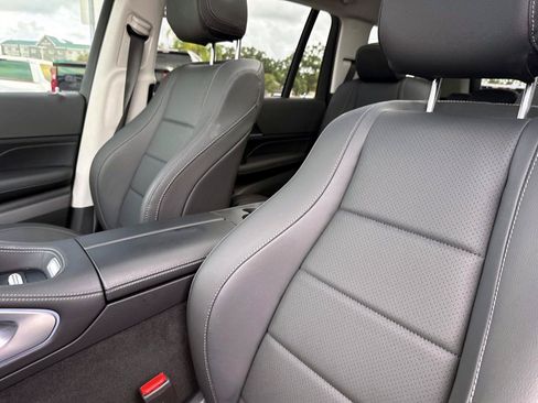 Certified 2026 Mercedes-Benz GLS 450 4MATIC image 24