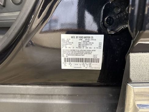 Used 2021 Ford Explorer XLT w/ Class III Trailer Tow Package image 37