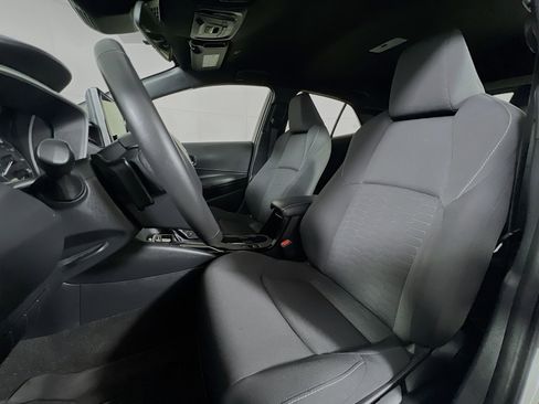 Certified 2025 Toyota Corolla SE image 11