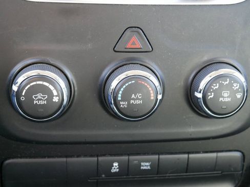 Used 2016 RAM 1500 Tradesman w/ Power & Remote Entry Group image 17