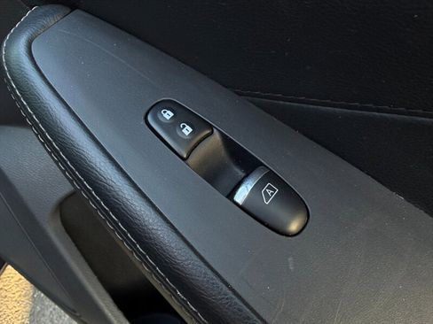 Used 2021 Nissan Maxima 3.5 SV FWD image 48