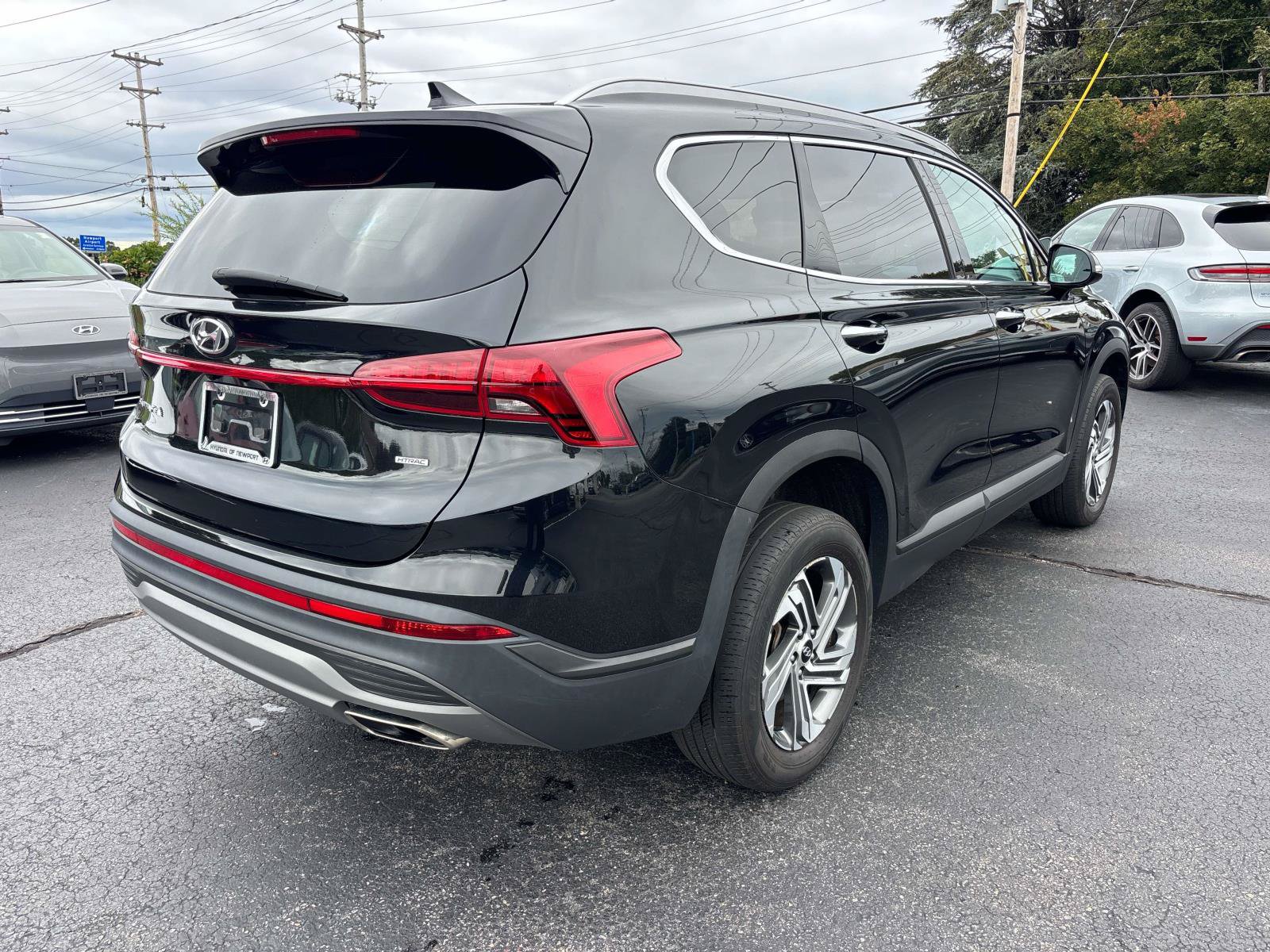 Used 2023 Hyundai Santa Fe SEL w/ Cargo Package AWD/4WD image 5