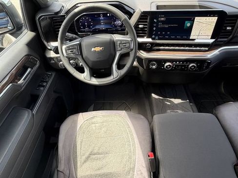 Used 2023 Chevrolet Silverado 1500 LT w/ Protection Package RWD image 16