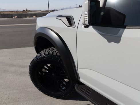 Used 2024 Ford F150 Raptor image 17