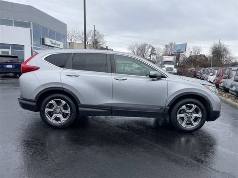 Used 2017 Honda CR-V EX image 4