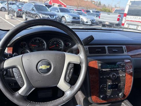 Used 2012 Chevrolet Avalanche LT w/ All-Star Edition image 22