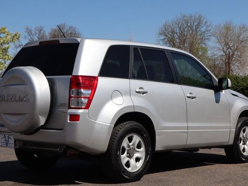 Used 2010 Suzuki Grand Vitara Premium image 5