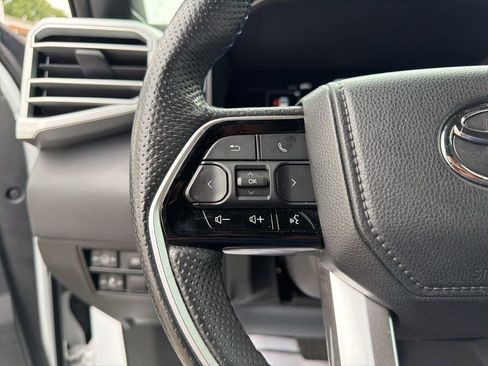 Used 2023 Toyota Sequoia Platinum AWD/4WD image 33