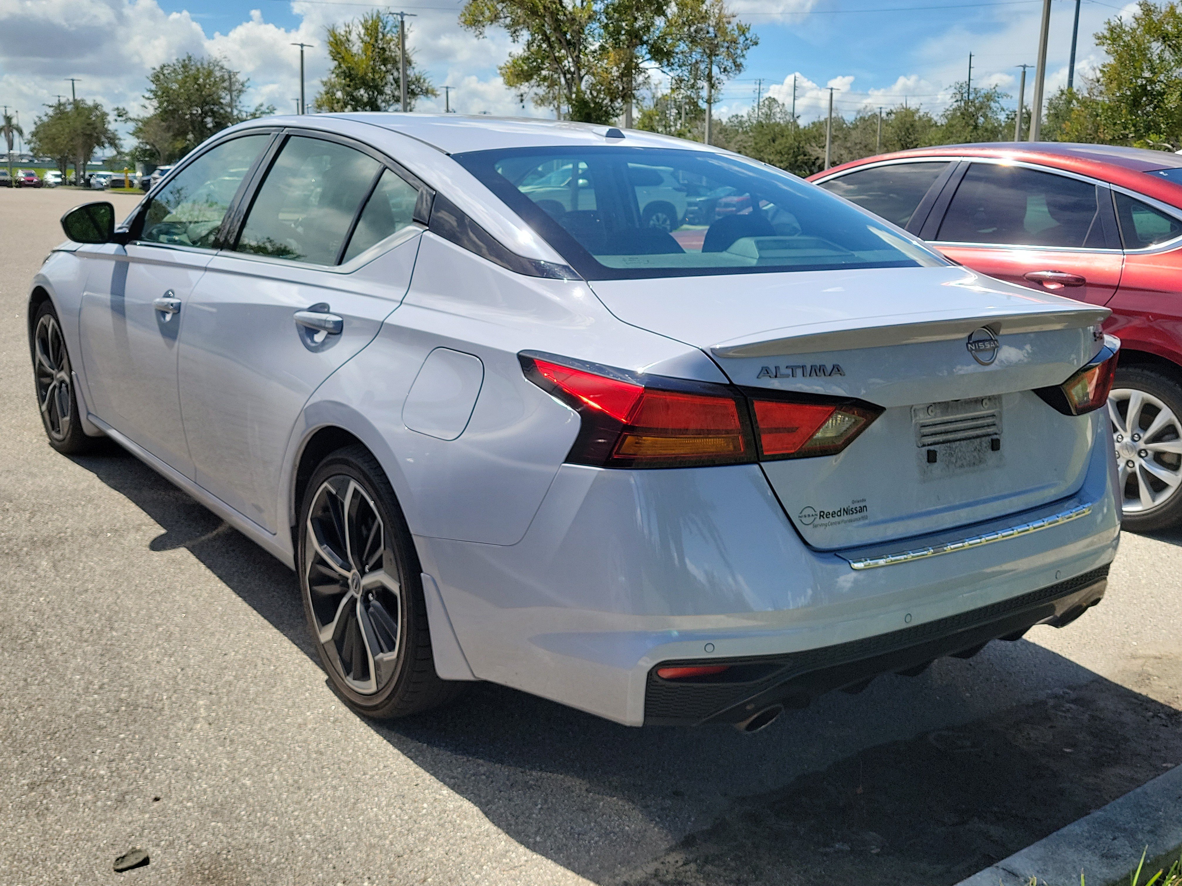 Certified 2024 Nissan Altima 2.5 SR w/ SR Premium Package FWD image 4