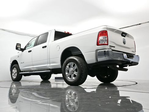 Used 2024 RAM 2500 Big Horn image 41
