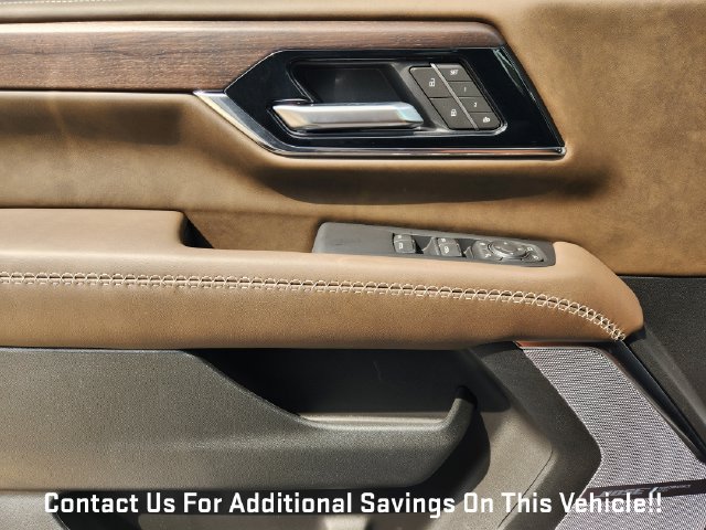 New 2027 GMC Yukon XL Denali Ultimate w/ LPO, Floor Liner Package AWD/4WD image 18