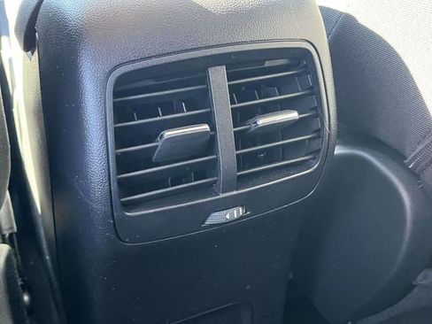 Used 2022 Ford Escape SE w/ Convenience Package image 19