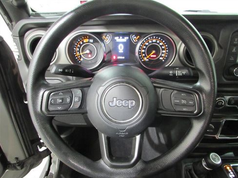 Used 2021 Jeep Wrangler Unlimited Sport AWD/4WD image 31