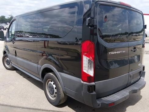 Used 2018 Ford Transit 150 XL RWD image 5