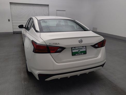 Used 2019 Nissan Altima 2.5 S FWD image 6