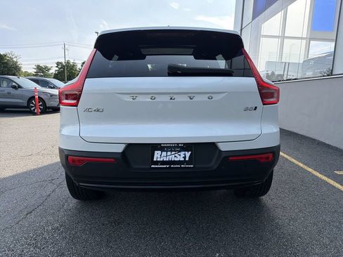 Certified 2023 Volvo XC40 B5 Plus w/ Protection Package Premier AWD/4WD image 7