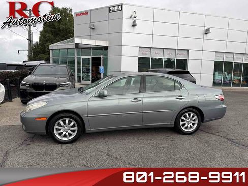 Used 2002 Lexus ES 330 image 1