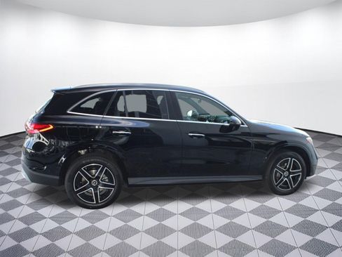 Used 2026 Mercedes-Benz GLC 300 image 8