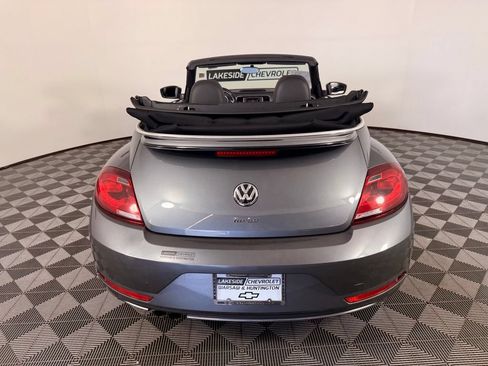 Used 2018 Volkswagen Beetle 2.0T S FWD image 42