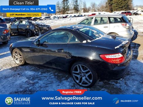 Used 2013 Mercedes-Benz SLK 250 image 3