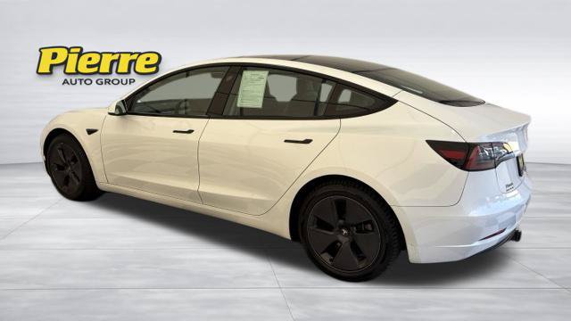 Used 2023 Tesla Model 3 Standard Range RWD image 2