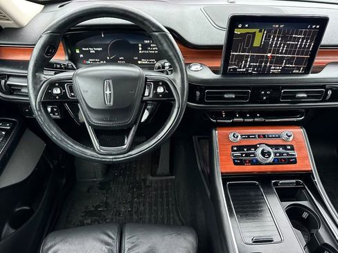 Used 2020 Lincoln Aviator Reserve w/ Equipment Group 202A image 13