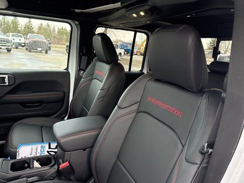 New 2026 Jeep Gladiator Rubicon AWD/4WD image 11