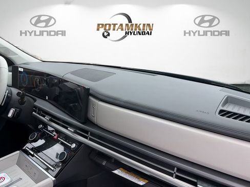 New 2026 Hyundai Santa Fe SE FWD image 29
