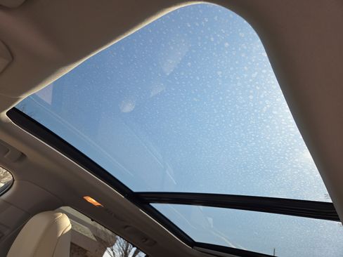 Used 2024 Toyota Highlander Platinum image 27