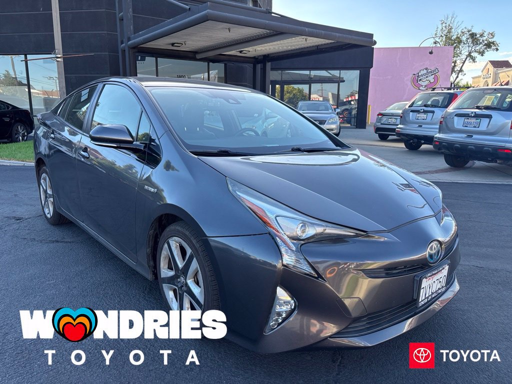 Used 2016 Toyota Prius Three Touring FWD image 1