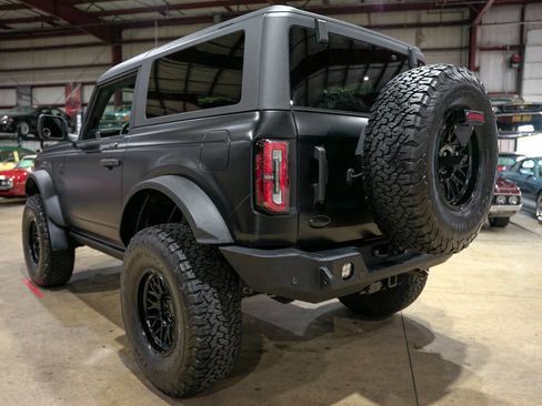 Used 2023 Ford Bronco Badlands image 35