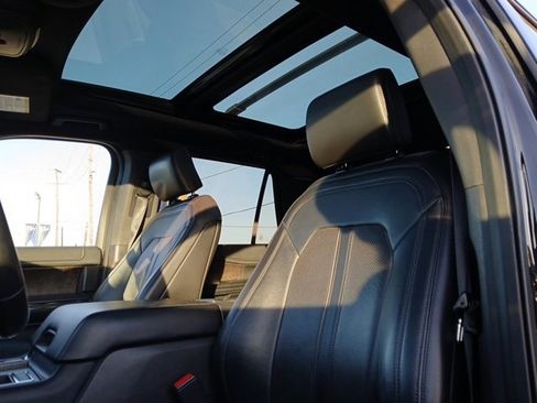 Used 2018 Ford Expedition Limited w/ Equipment Group 302A image 12